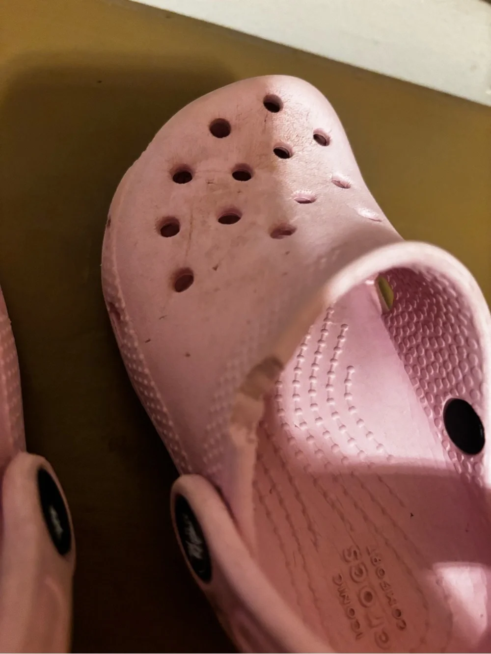 CROCS Kids Classic Clog in Pink